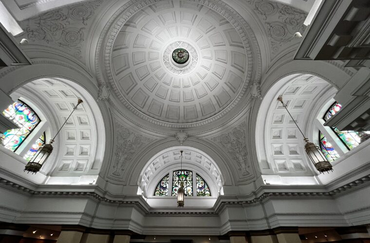 国立科学博物館　建物天井