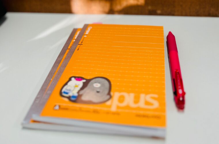 ノートとペン