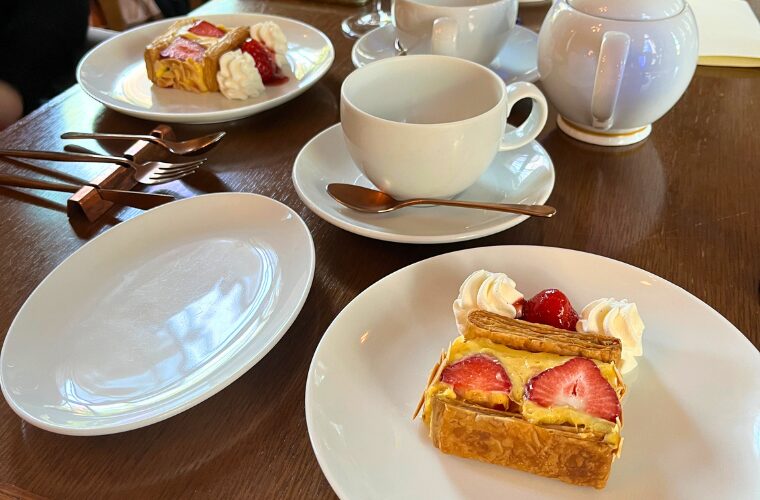 クラシックハウス・アフタヌーンティー・ナポレオンパイ・２つ